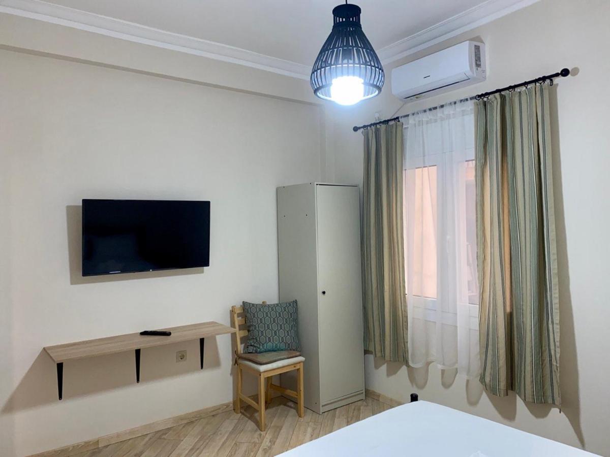 A Modern Flat In The Centre Apartment Атина Екстериор снимка